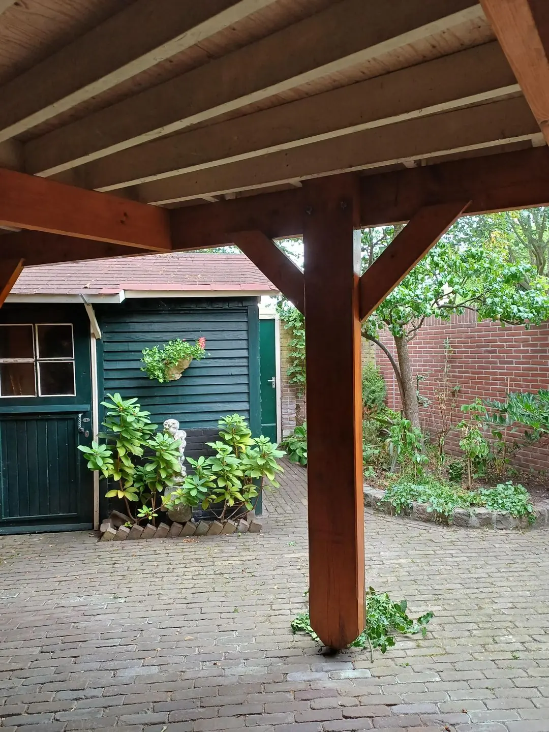 Image 8 of 10