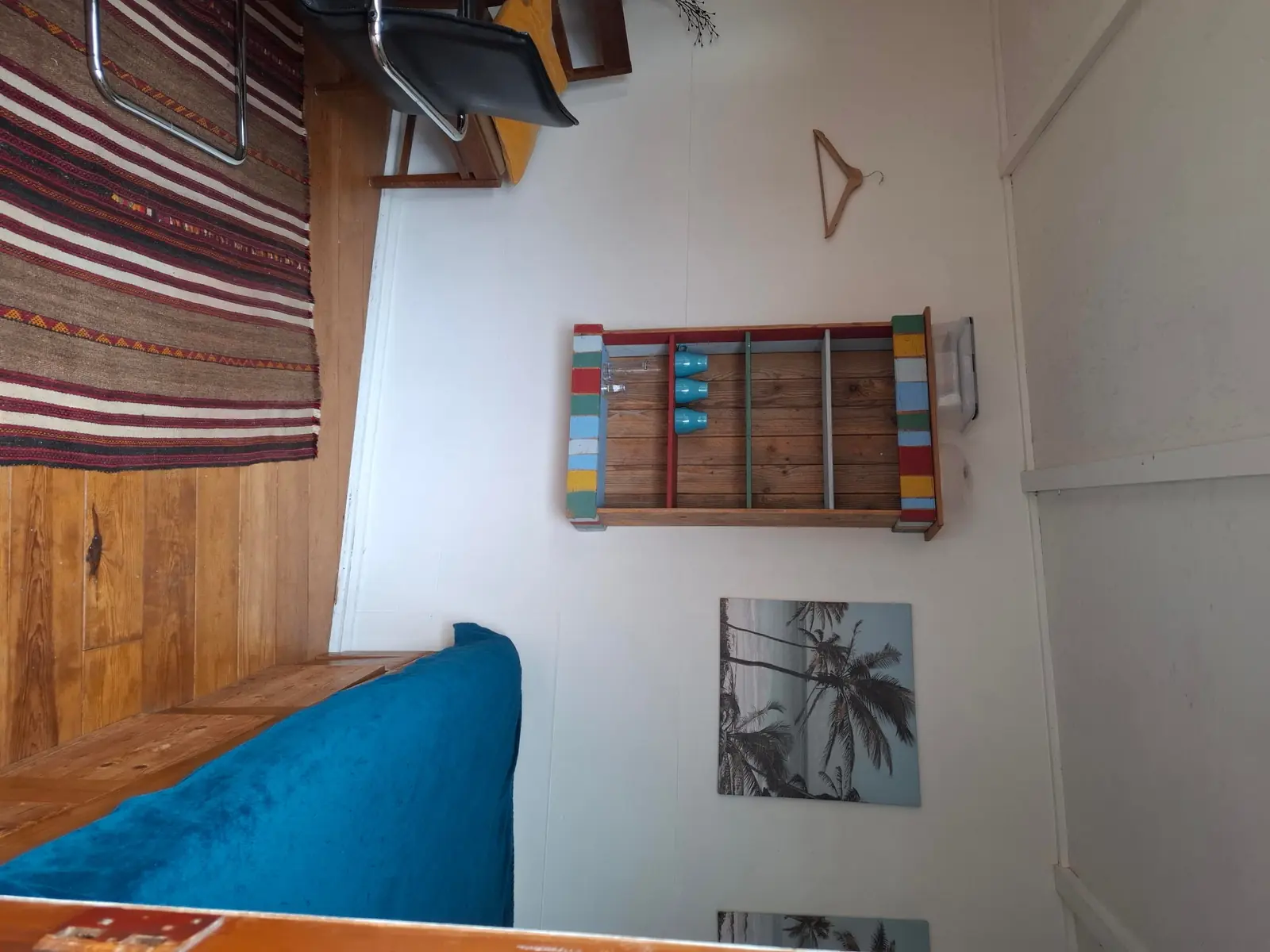 Image 2 of 6