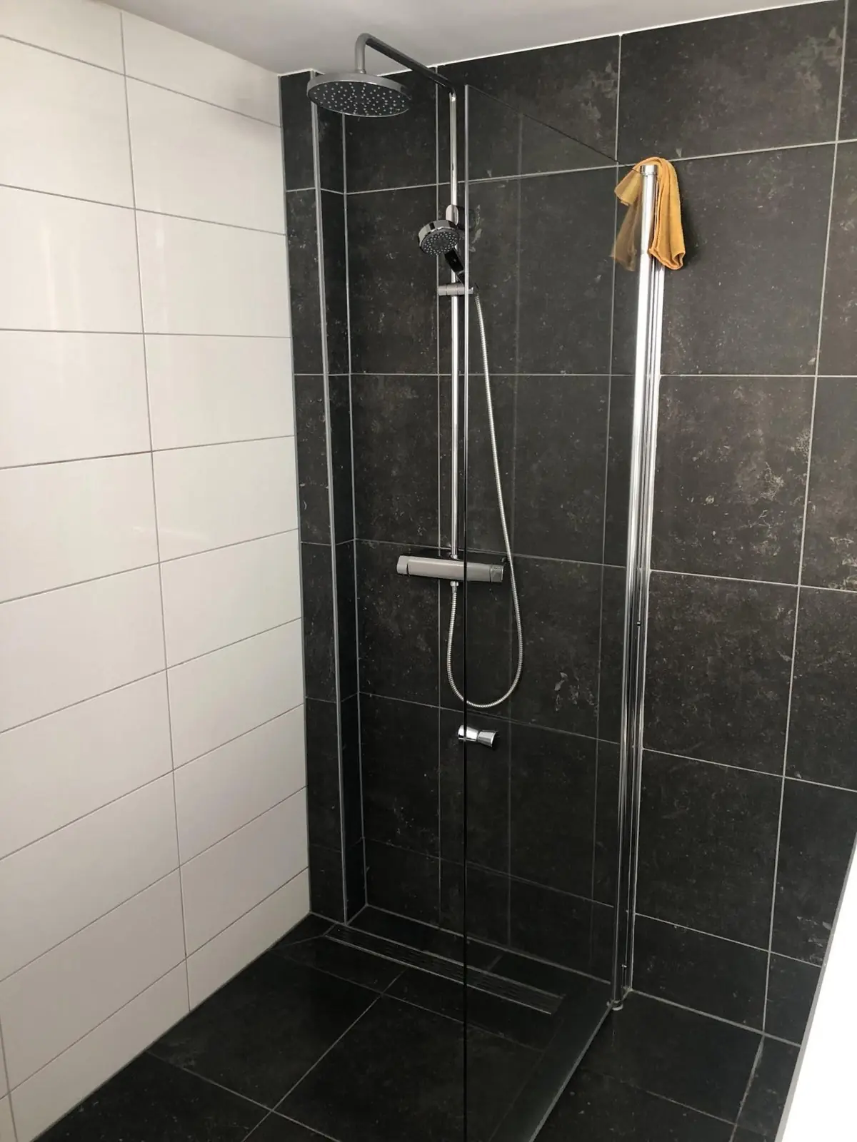 Image 22 of 23