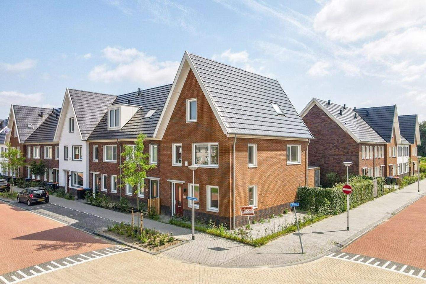 Afbeelding 2 van 12