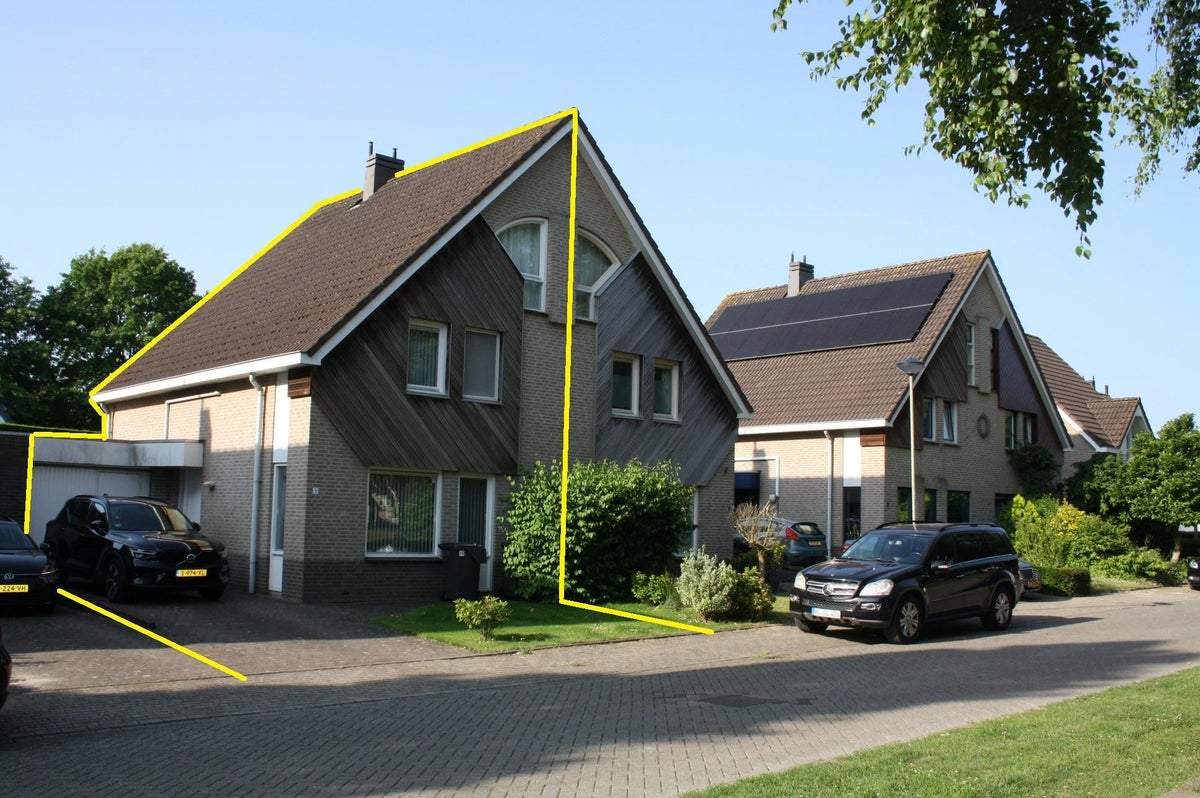 Bild 1 von 19
