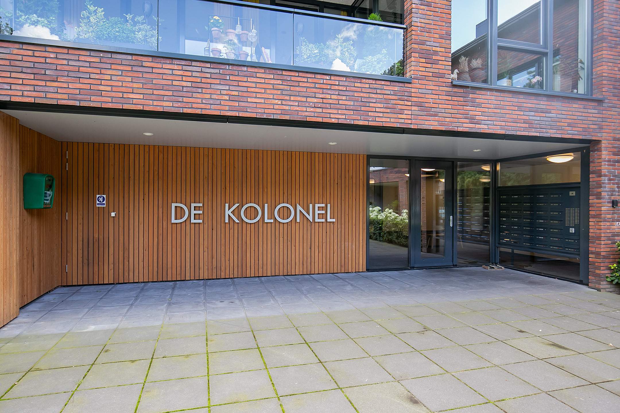 Afbeelding 1 van 21