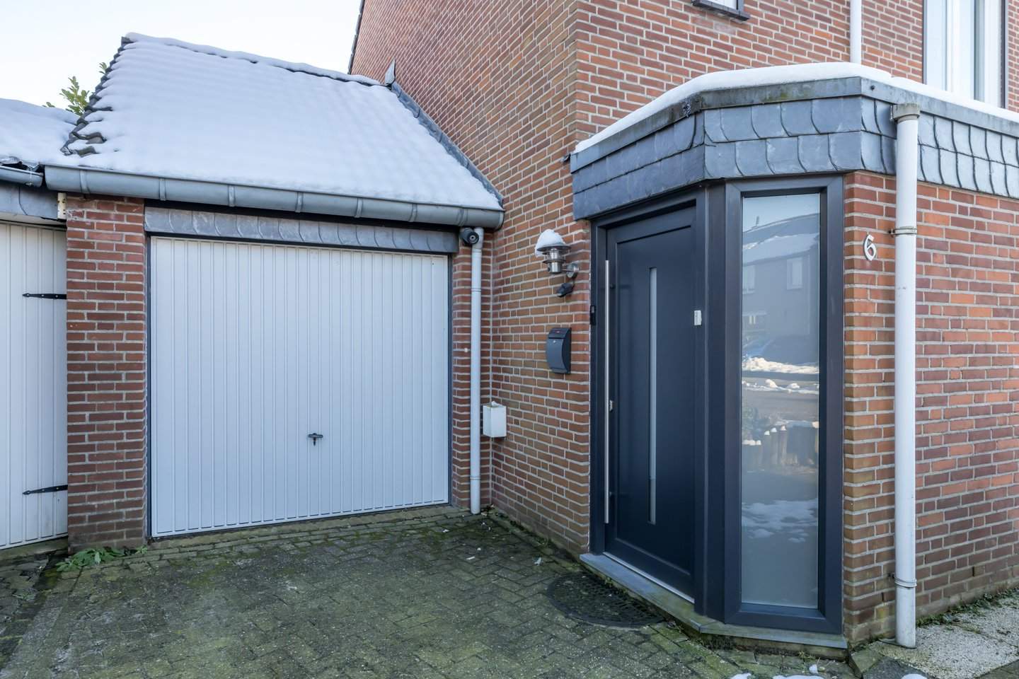 Afbeelding 2 van 12