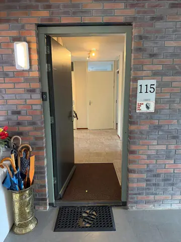 3-Kamer Appartement Sydneystraat, Purmerend - Te Huur