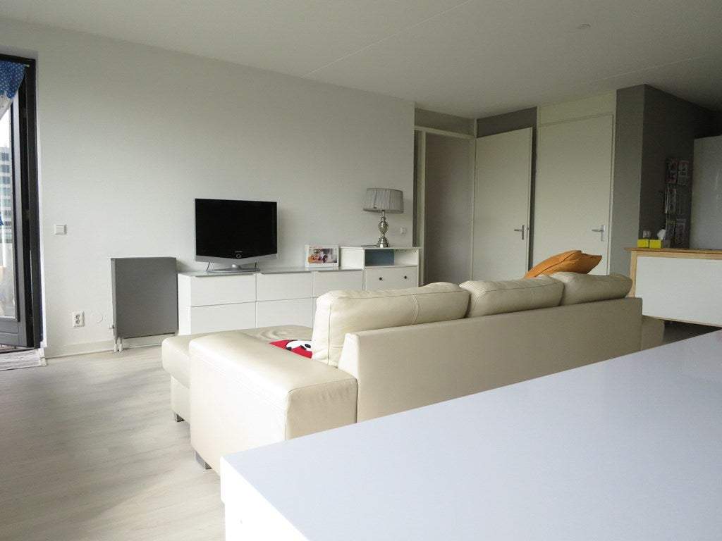 Bild 2 von 10