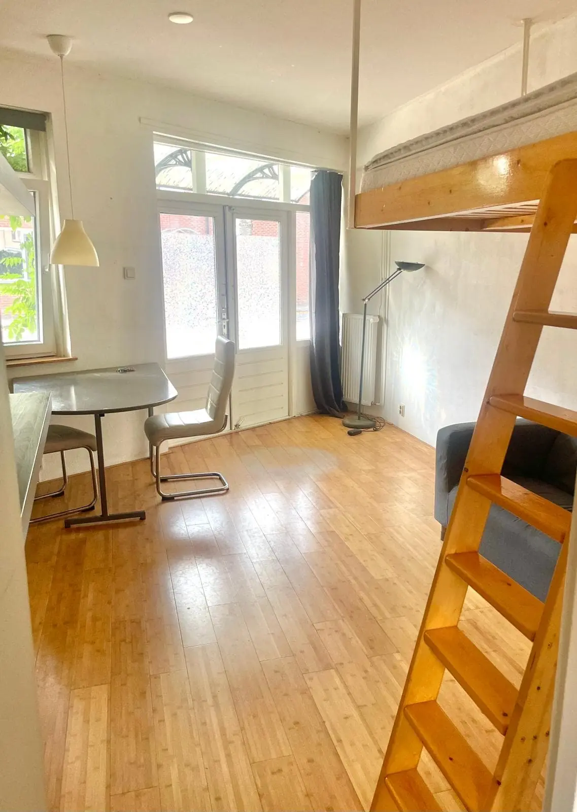 Image 7 of 8