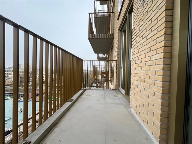 Image 12 of 19