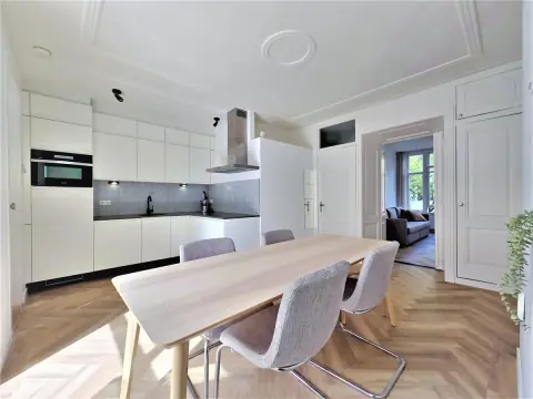 Apartamento amueblado de 1 dormitorio en Tolstraat, Ámsterdam (De Pijp) - En alquiler