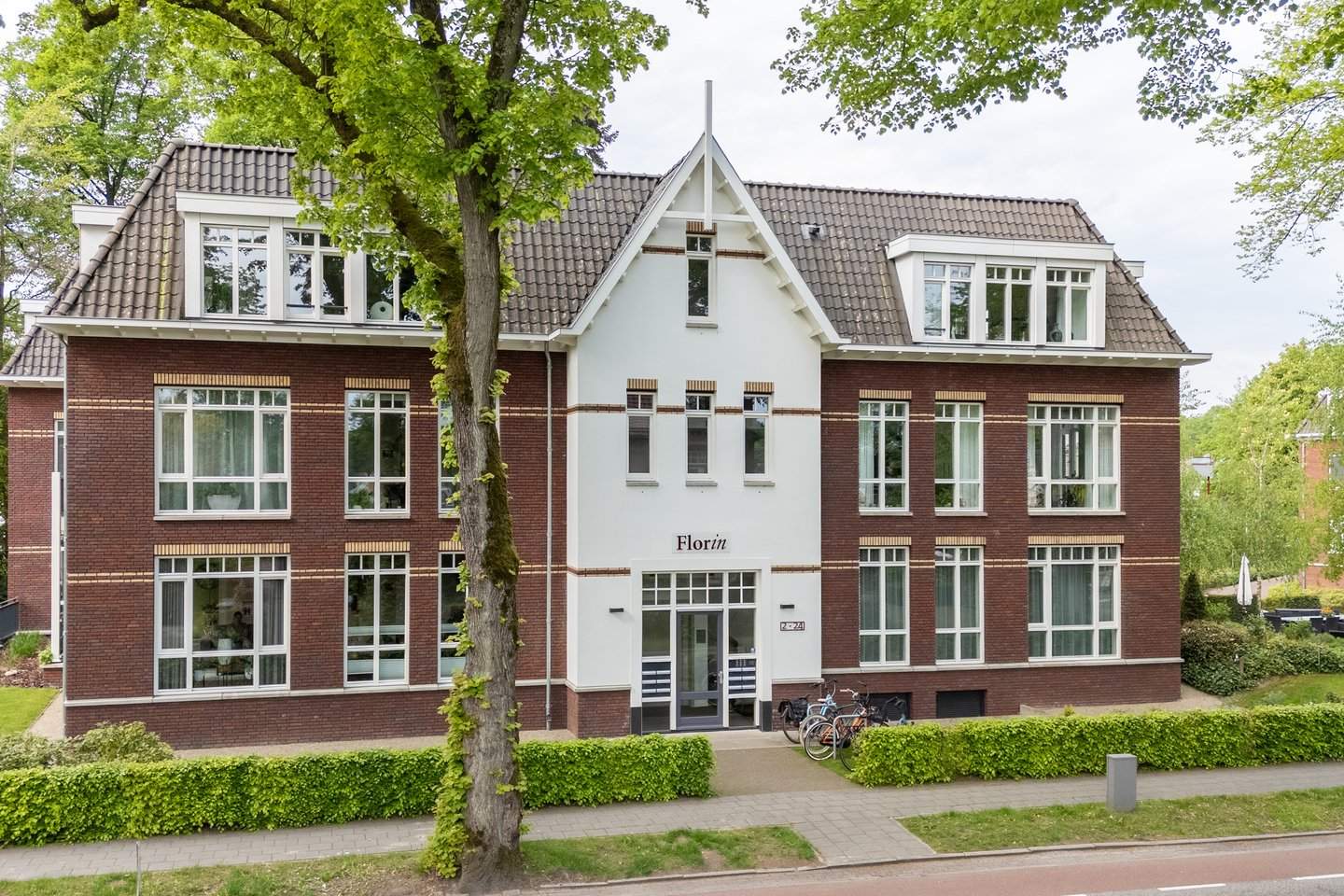 Afbeelding 1 van 10