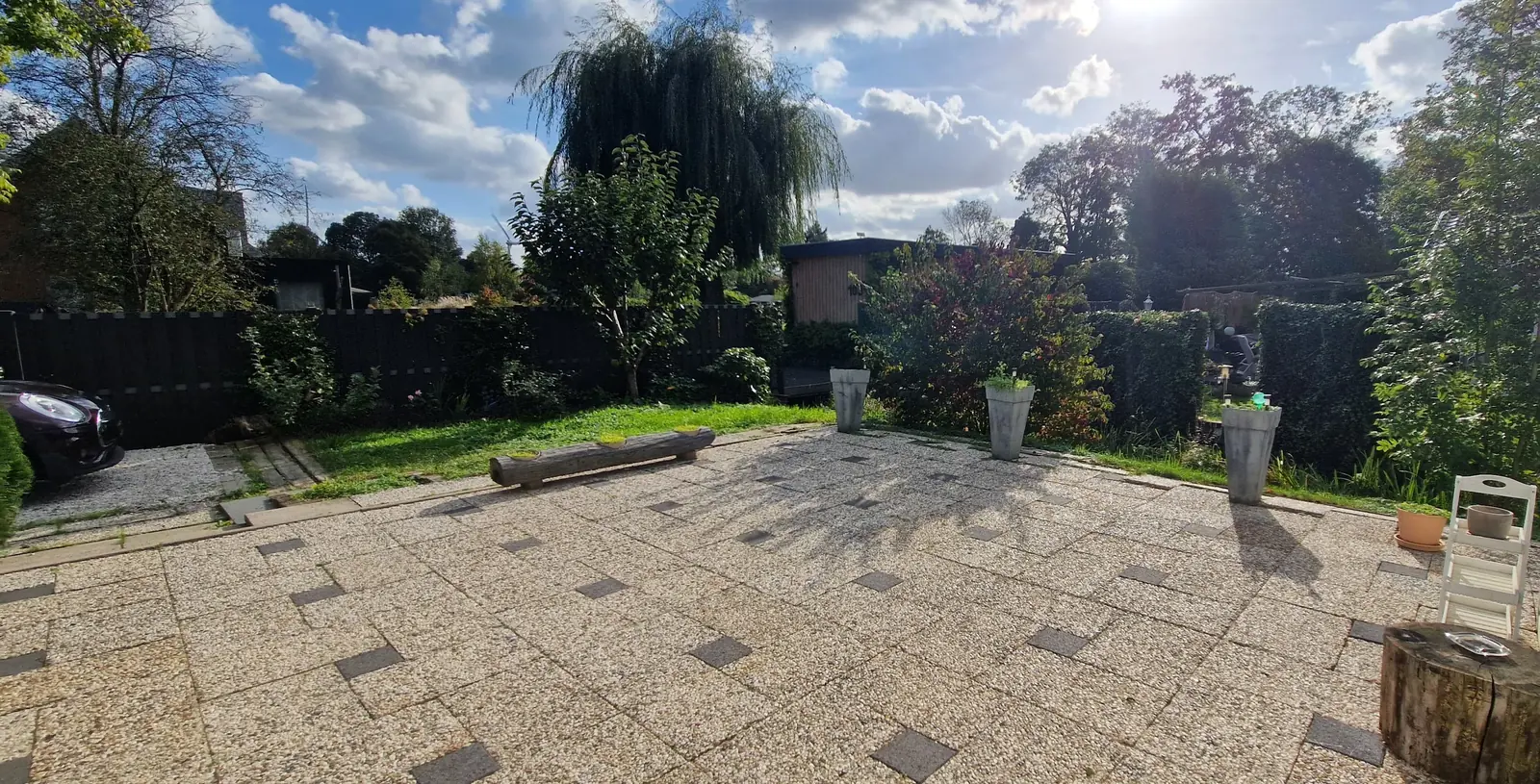 Image 2 of 10