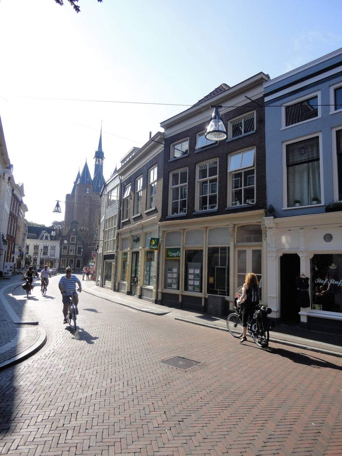 Afbeelding 1 van 15