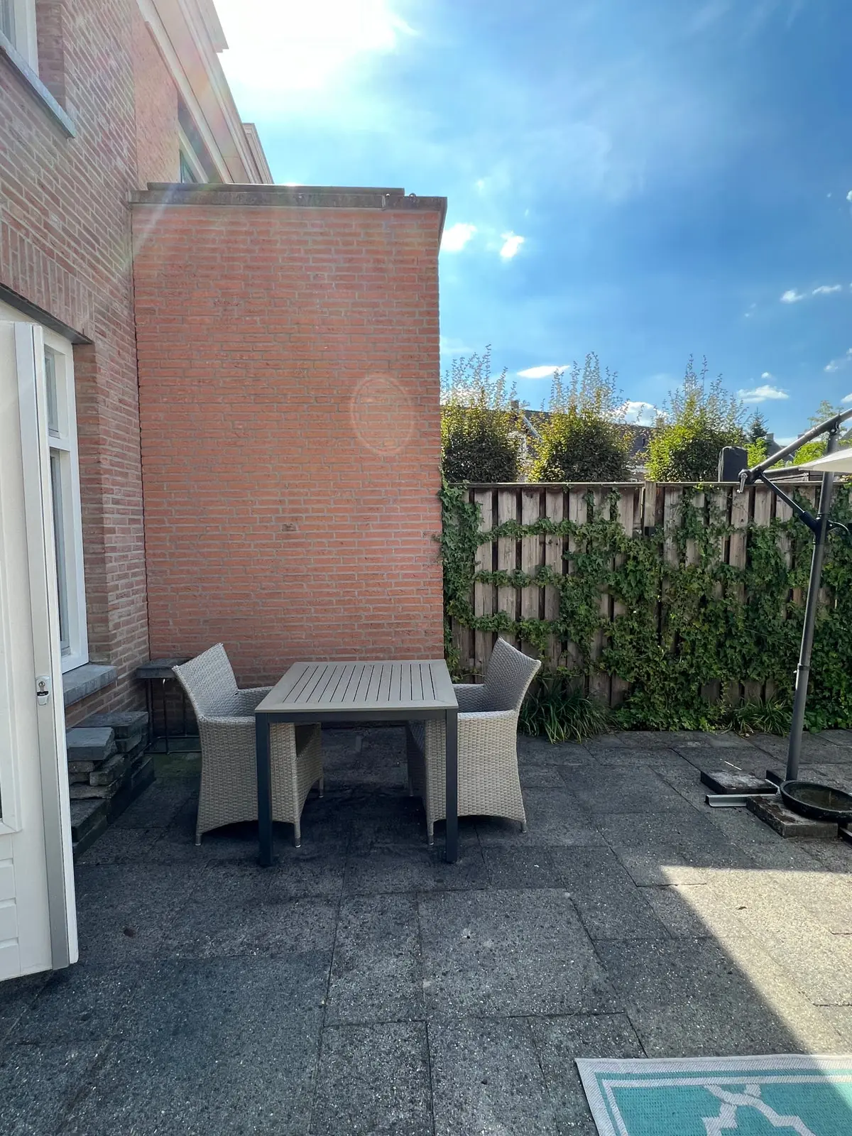 Image 23 of 30