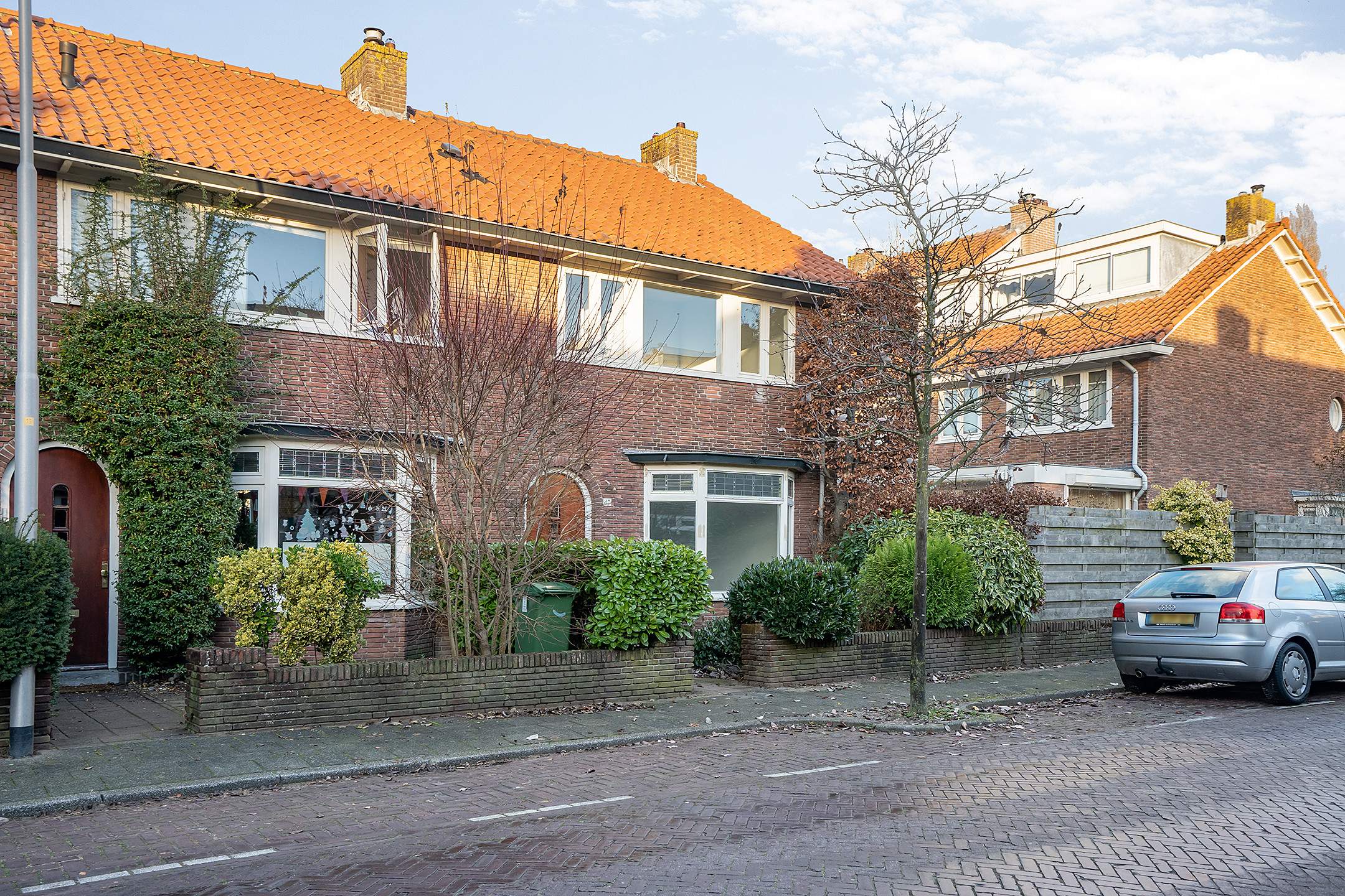 Afbeelding 1 van 48