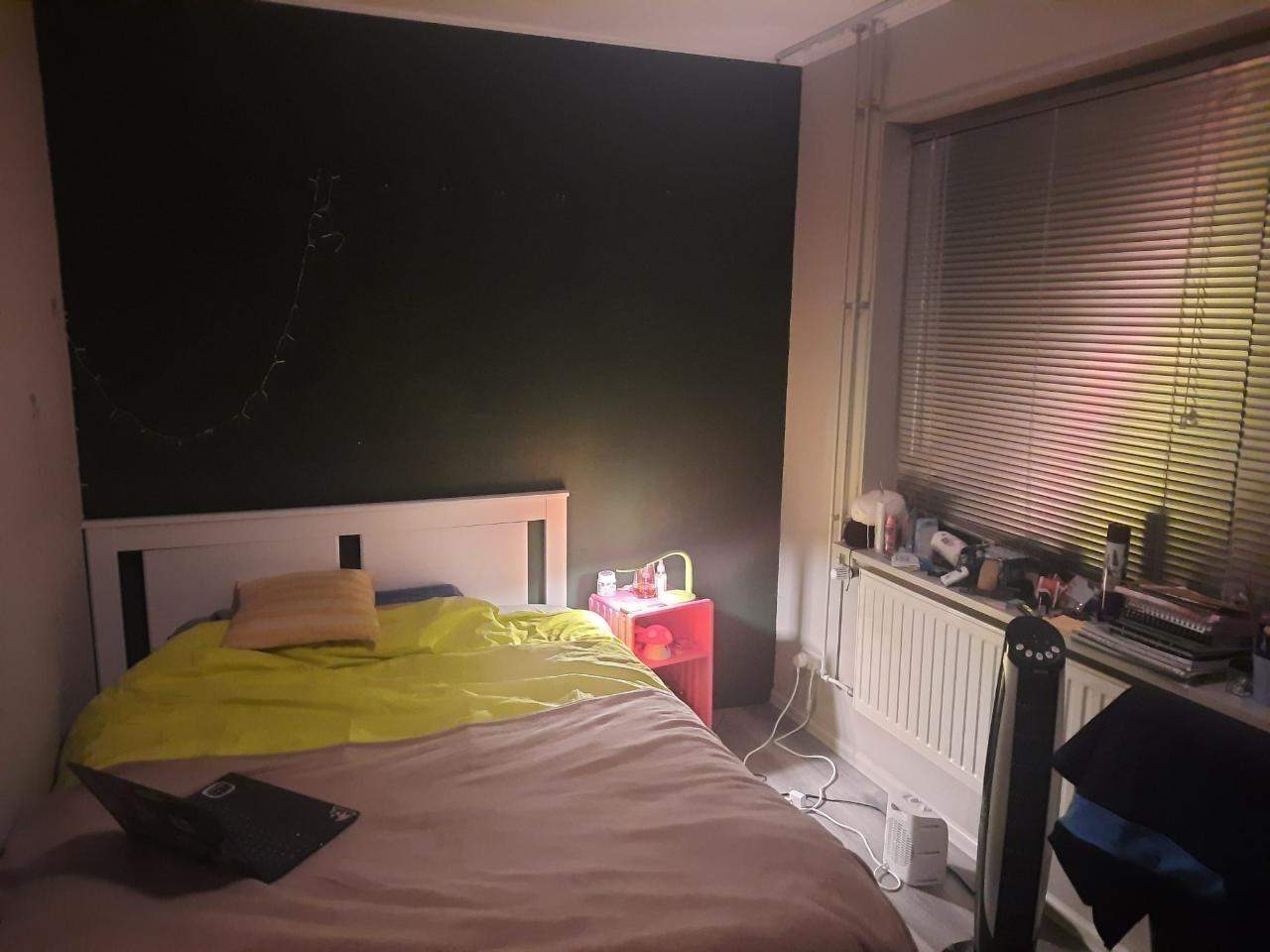 Image 3 of 10