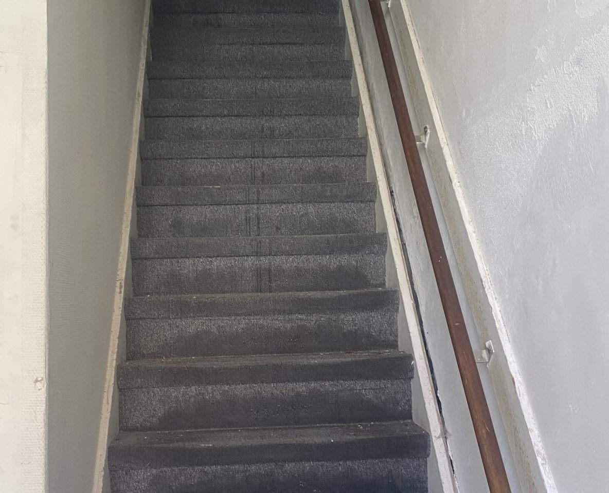 Image 2 of 12