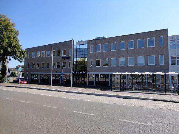 Afbeelding 1 van 7
