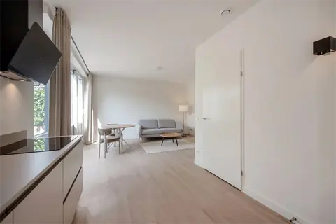 Appartement de deux chambres Uiverlaan, Maassluis - À louer