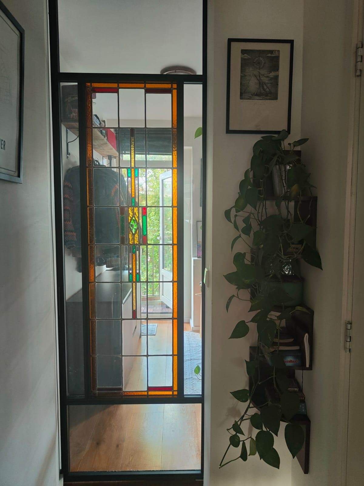Image 4 of 6