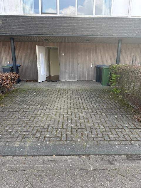 Bild 2 von 16