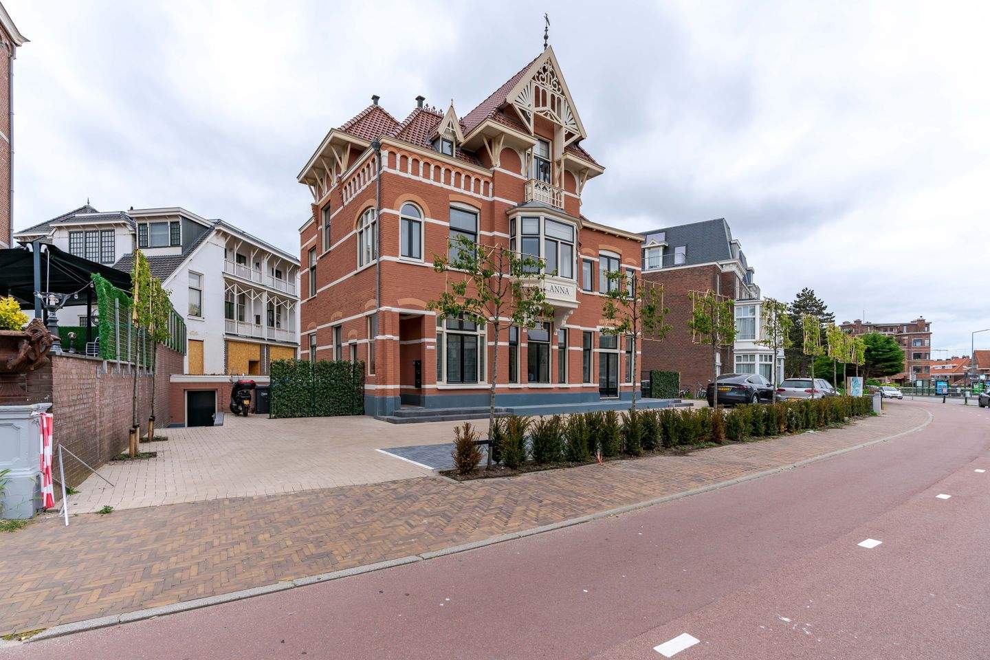 Afbeelding 2 van 12