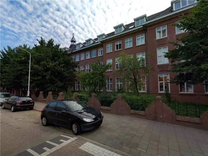 Afbeelding 1 van 4