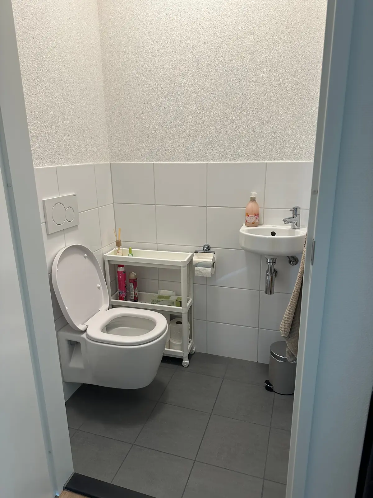 Image 10 of 10
