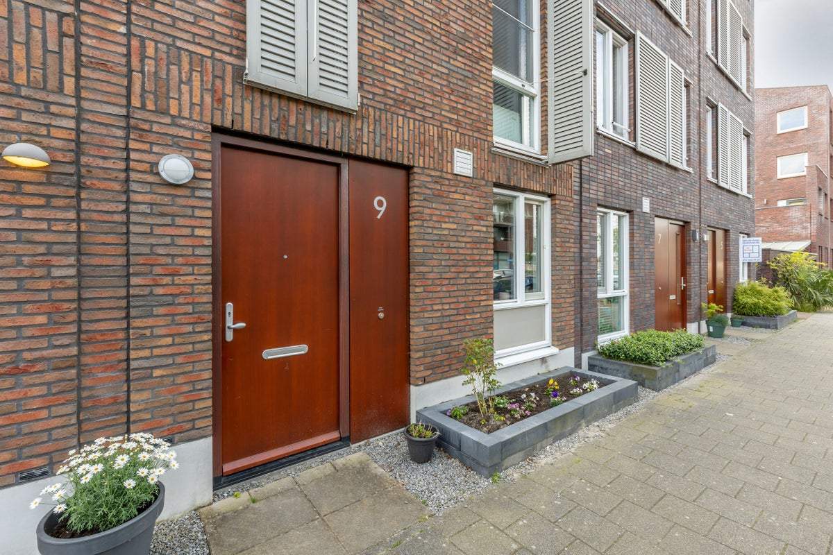 Afbeelding 2 van 28