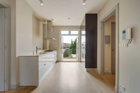 Appartement Molenstraat 12-C, Den Haag - Te Huur