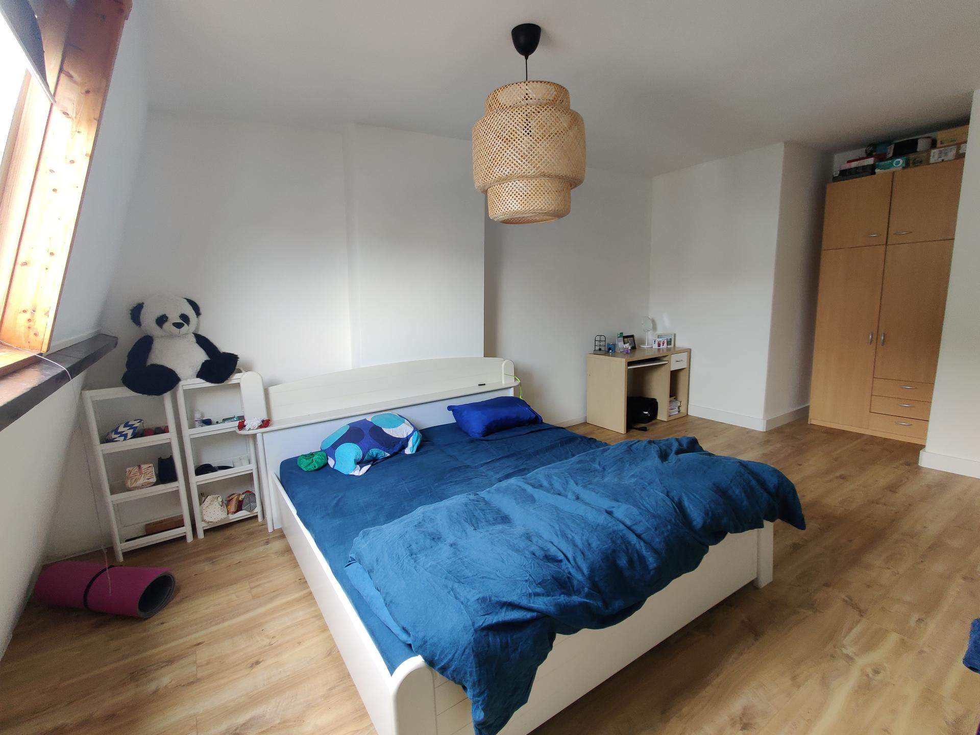 Bild 1 von 8