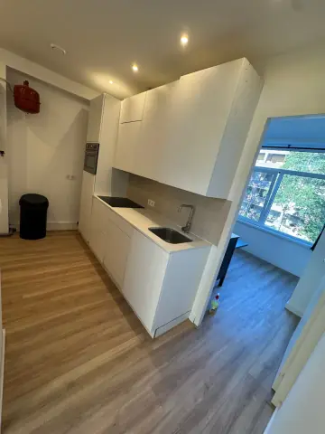 Furnished Room Krabbendijkestraat, Rotterdam - For Rent