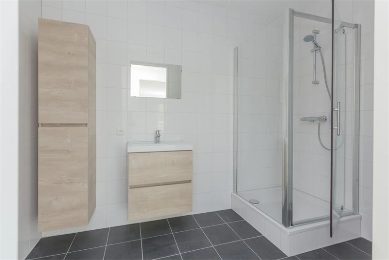 Image 10 of 12