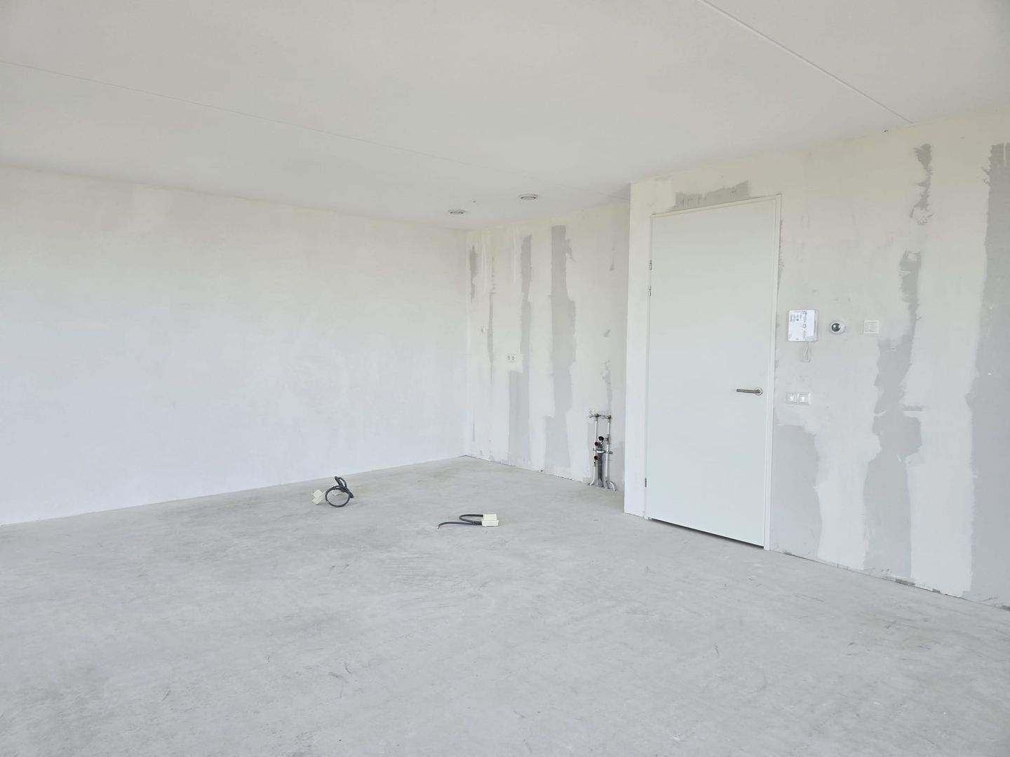Image 10 of 20