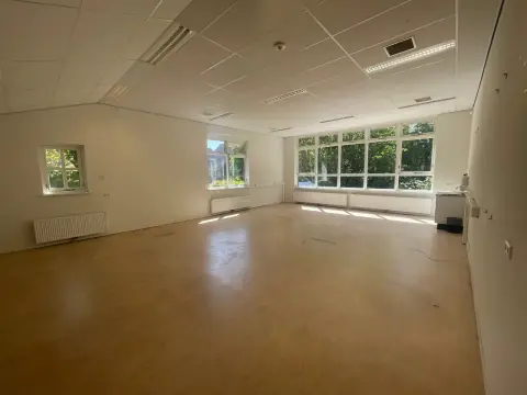 Ongemeubileerde kamer Zuiderweg, Slochteren - Te huur