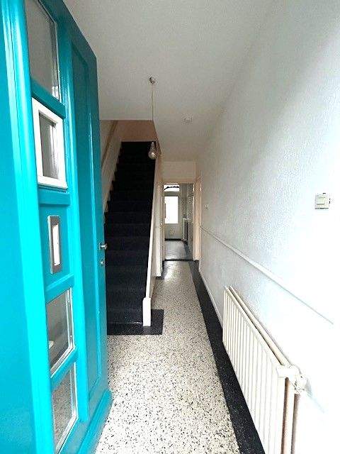 Image 2 sur 27