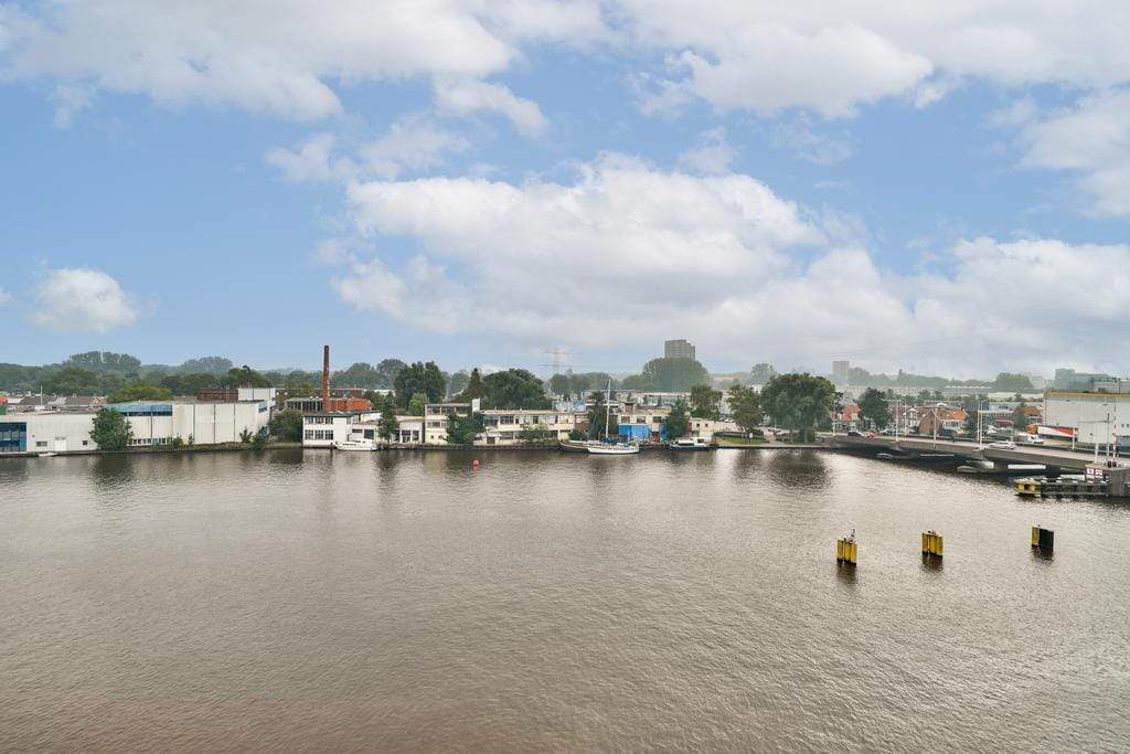 Image 13 sur 35