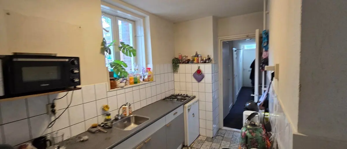 Image 6 of 7