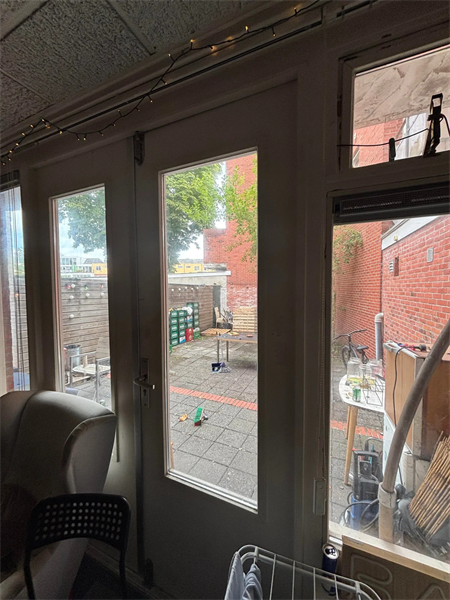 Image 6 of 8