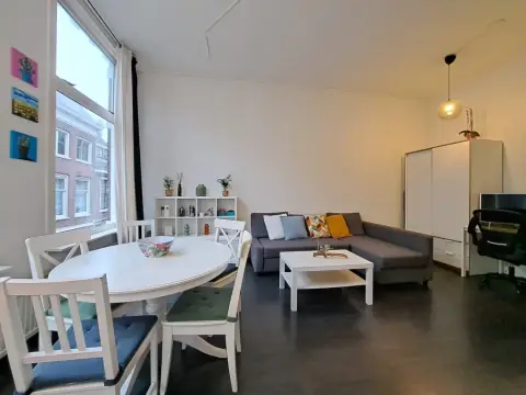 Flat Steegoversloot, Dordrecht - For Rent