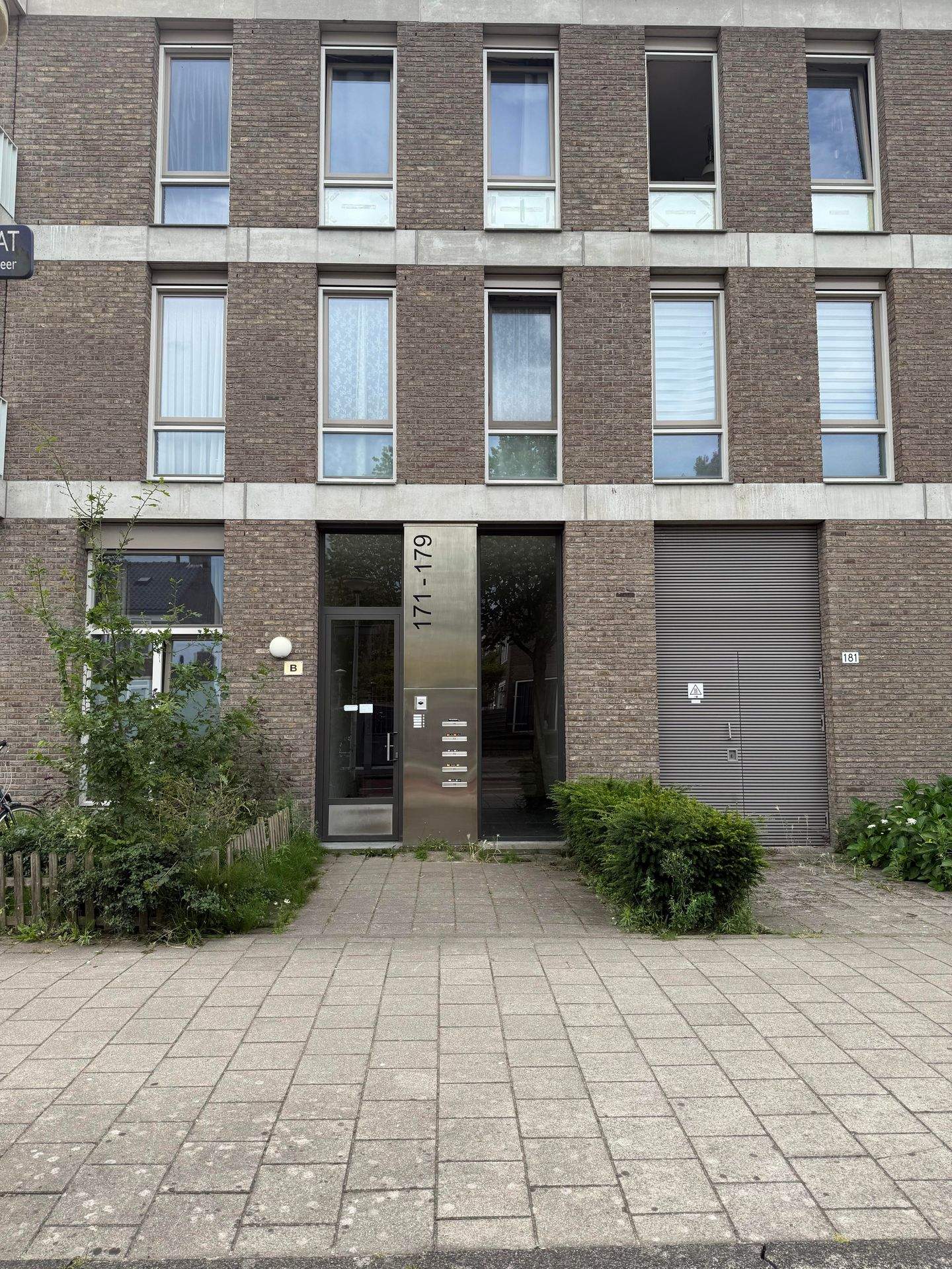 Afbeelding 2 van 12