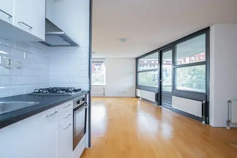 Apartamento de 3 habitaciones en Jan van Duivenvoordestraat, Ámsterdam - En alquiler