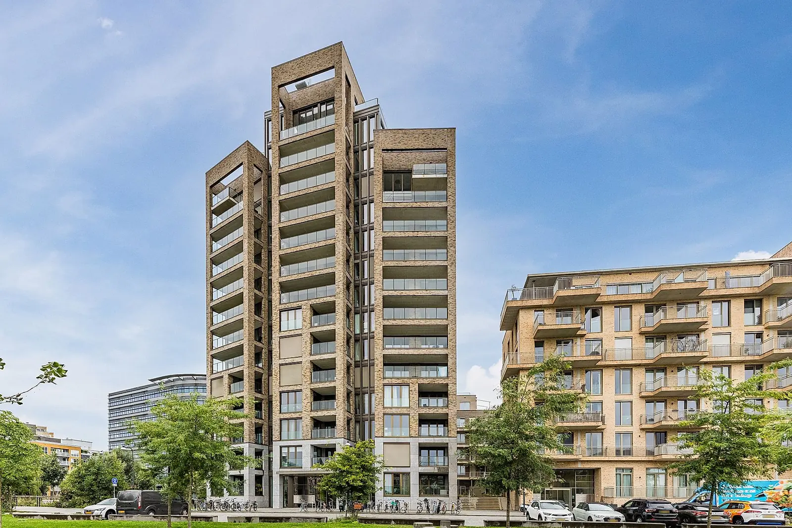 4-Room Apartment Jan Wolkerslaan, Diemen - For Rent
