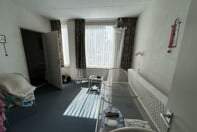 Bild 3 von 6