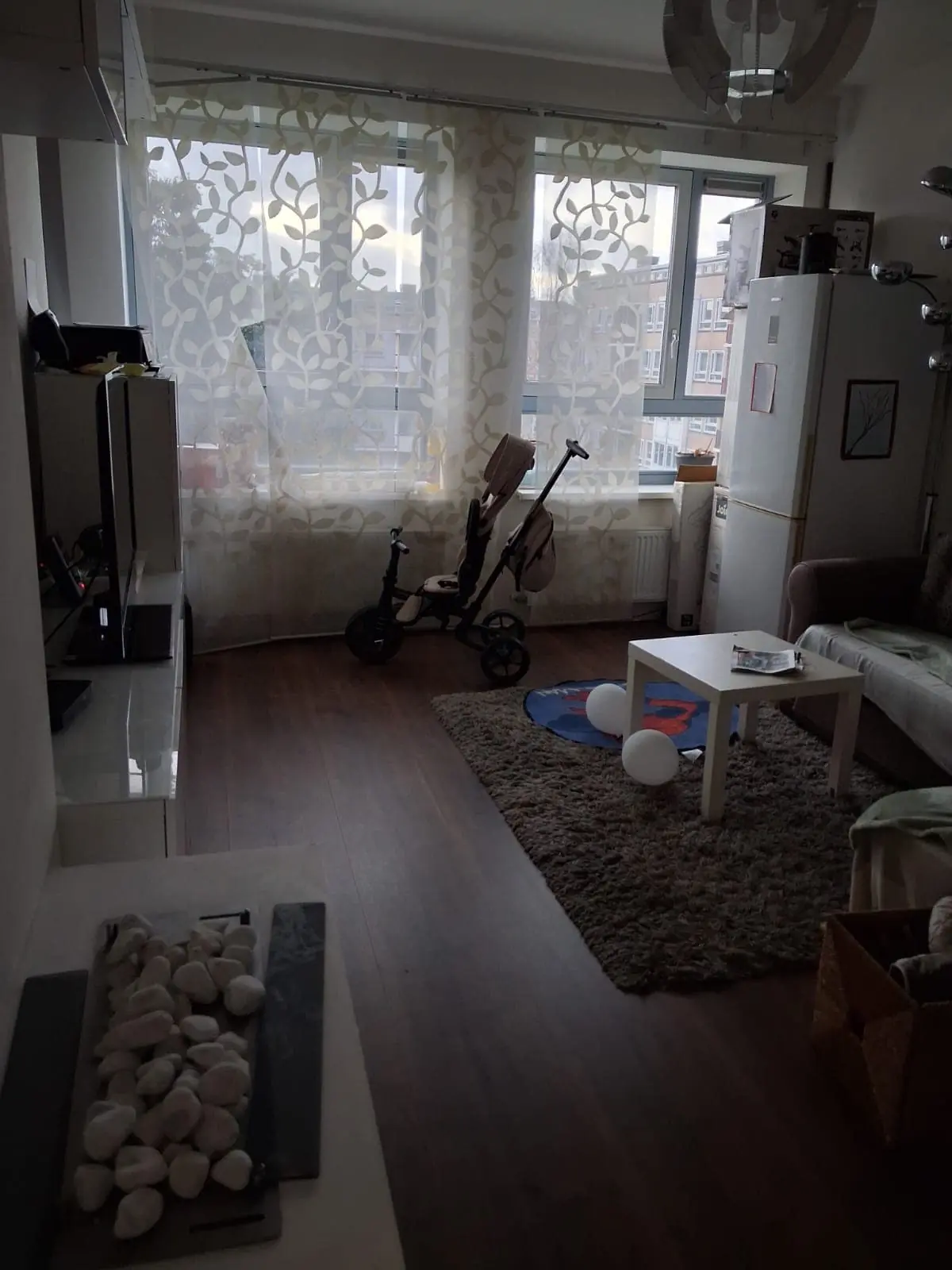 Image 4 of 10