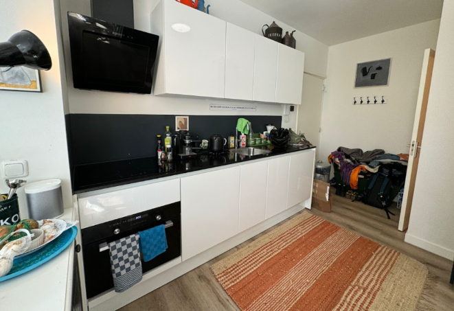 Bild 1 von 10