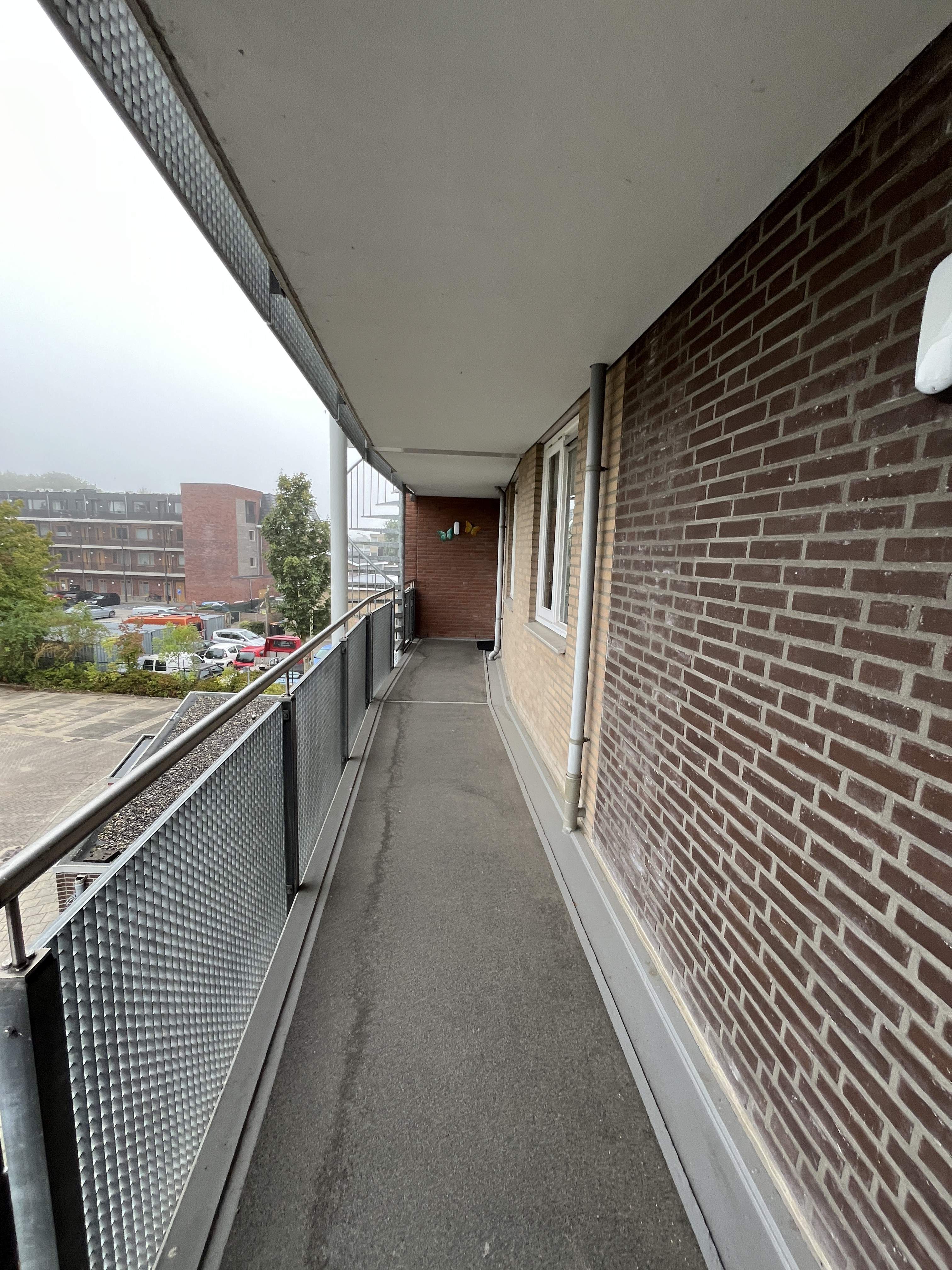 Bild 2 von 6