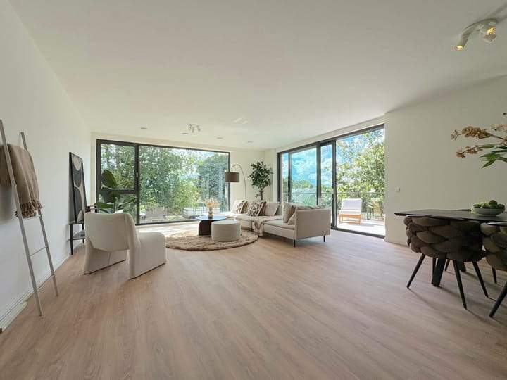 Bild 1 von 3