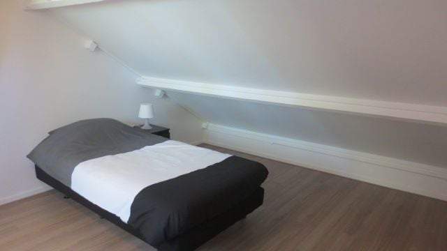 Bild 2 von 4