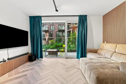 Appartement Burnhamstraat 143, Hoofddorp - À Louer