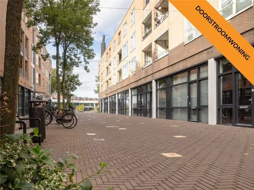 Senior Apartment Stadhuisstraat, Lelystad - For Rent
