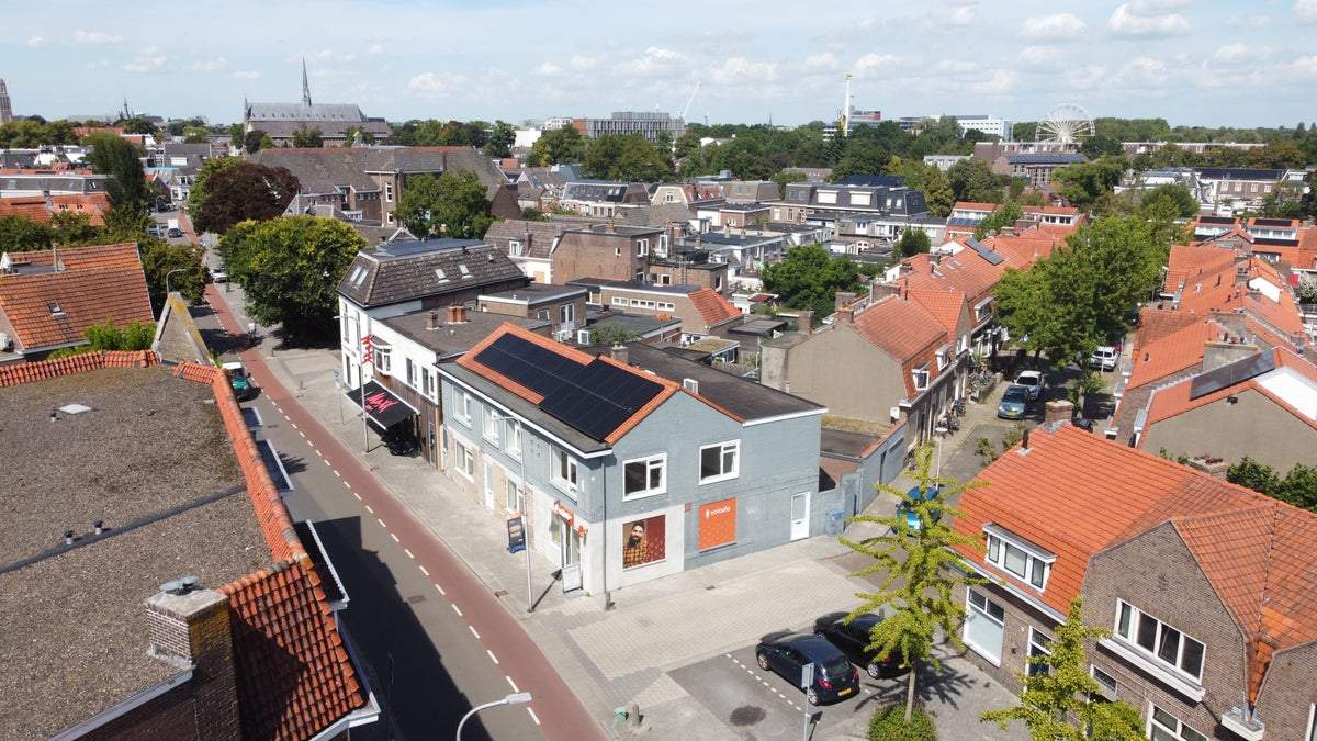 Bild 1 von 17